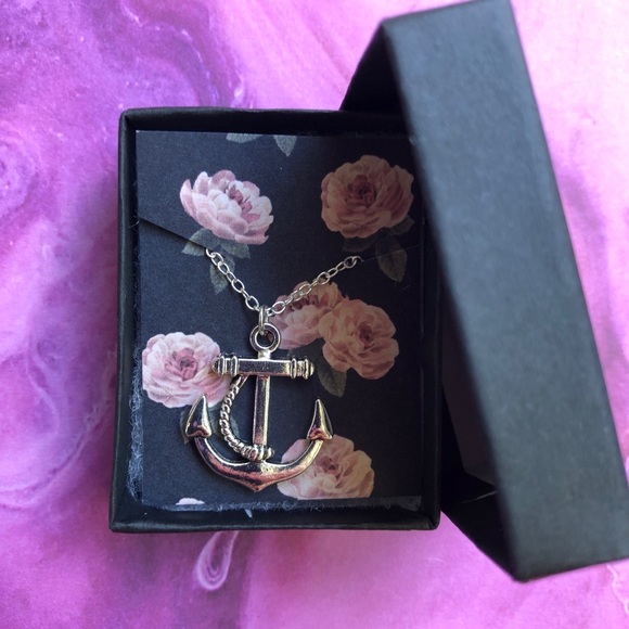 Jewelry - Silver Plated 18” Anchor Necklace 021